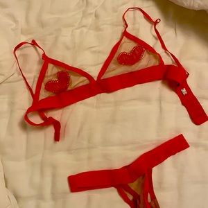 For LOVE AND LEMONS MATCHING SET PANTIES AND BRA